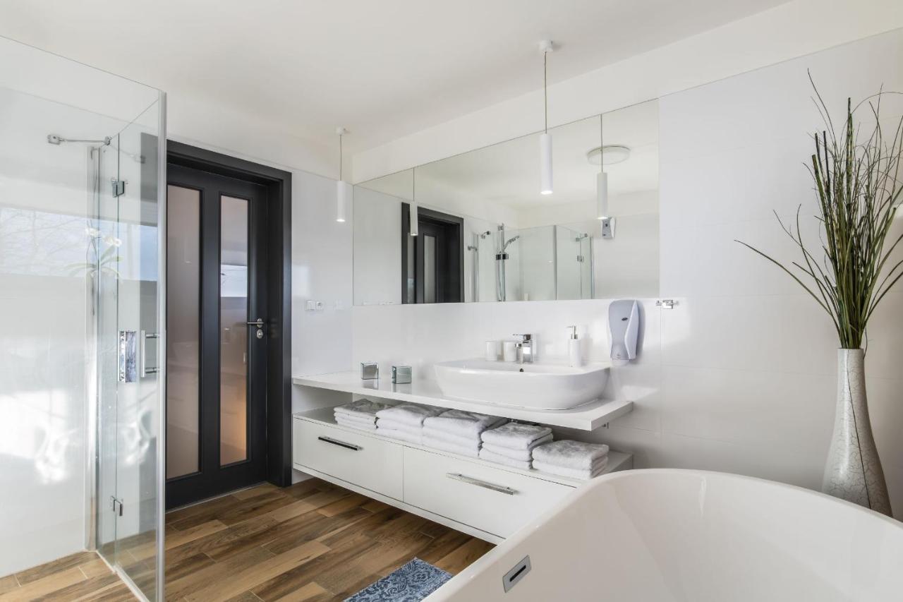 Hotel Maralak Kunčice pod Ondřejníkem エクステリア 写真